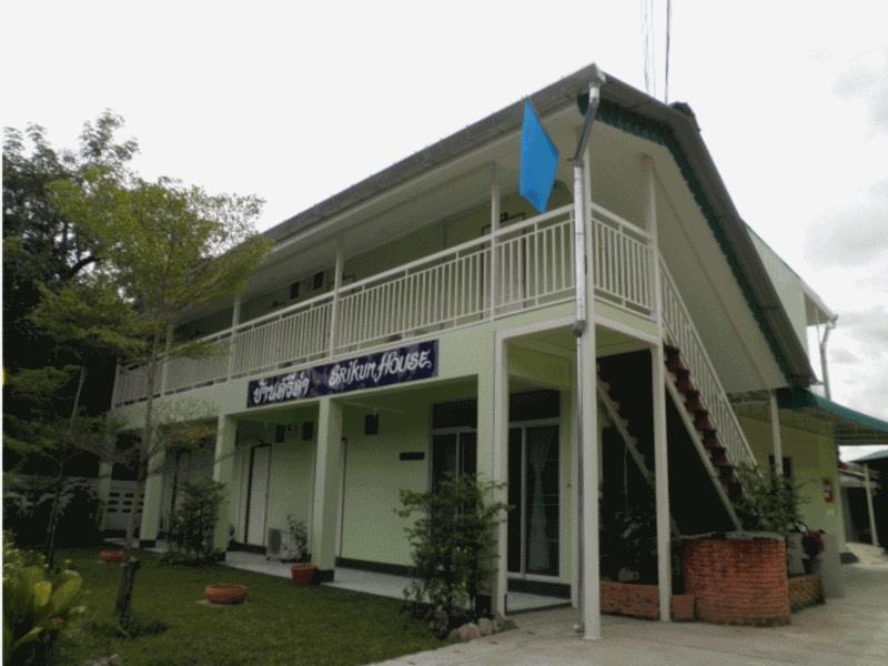 Gasthuis Srikum House *